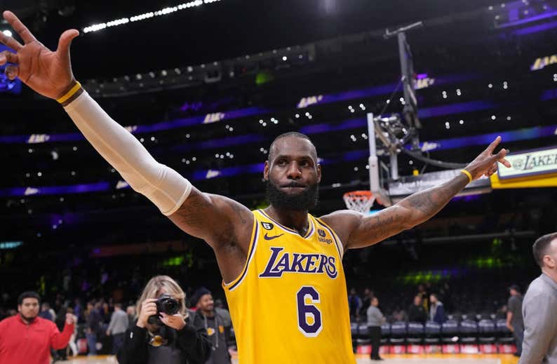 LeBron James y la carrera contra el tiempo