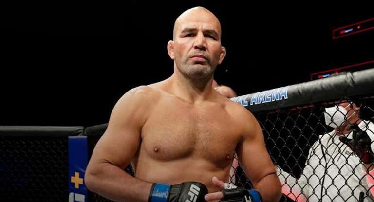 Glover Teixeira, antes de un combate.