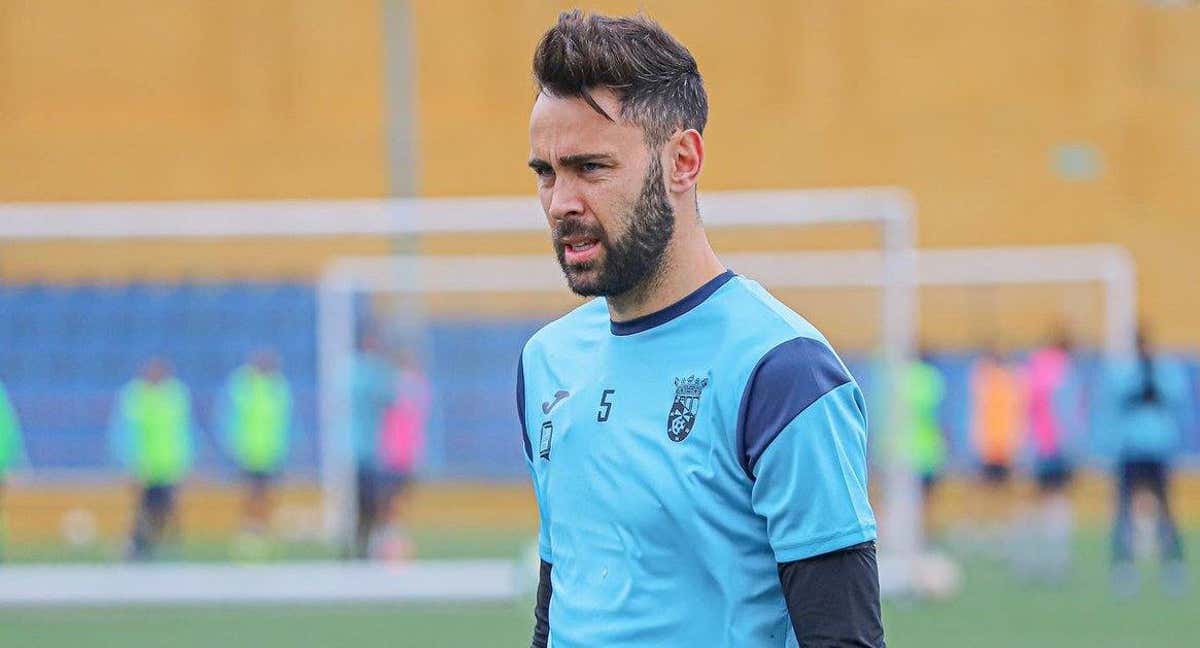 Tomás Mejías, durante uno de sus primeros entrenamientos con el Ceuta. /AD CEUTA FC