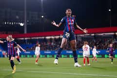 Oshoala busca resarcirse de las dudas ante el Real Madrid