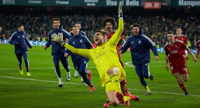 Los penaltis no son una lotería: la chuleta de Sergio Herrera en la tanda del Betis-Osasuna