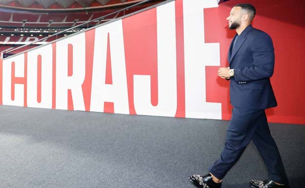Memphis, en su nueva hasta el 30 de junio de 2025.  ATLÉTICO DE MADRID