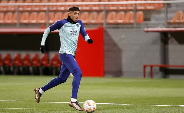 Molina, en un entrenamiento del mes de enero en Majadahonda.  ATLÉTICO DE MADRID