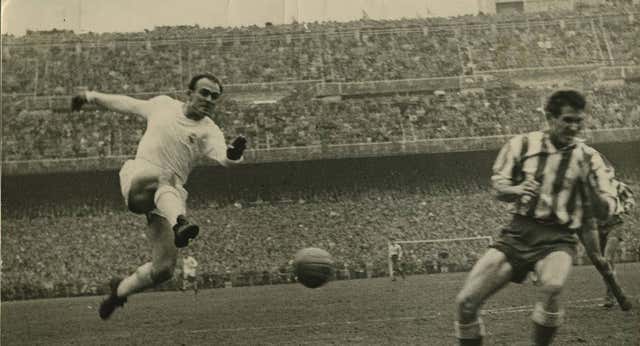 Di Stéfano, condenado; el primer fuera de juego posicional… y los dos goles anulados de Guruceta