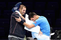 "Resucité cuatro veces": así es el hombre que ha obrado el milagro con la lesión de Djokovic