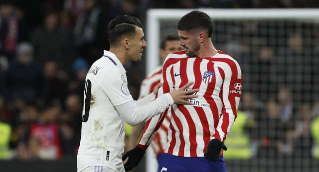 Campeones del mundo en perder contra el Real Madrid