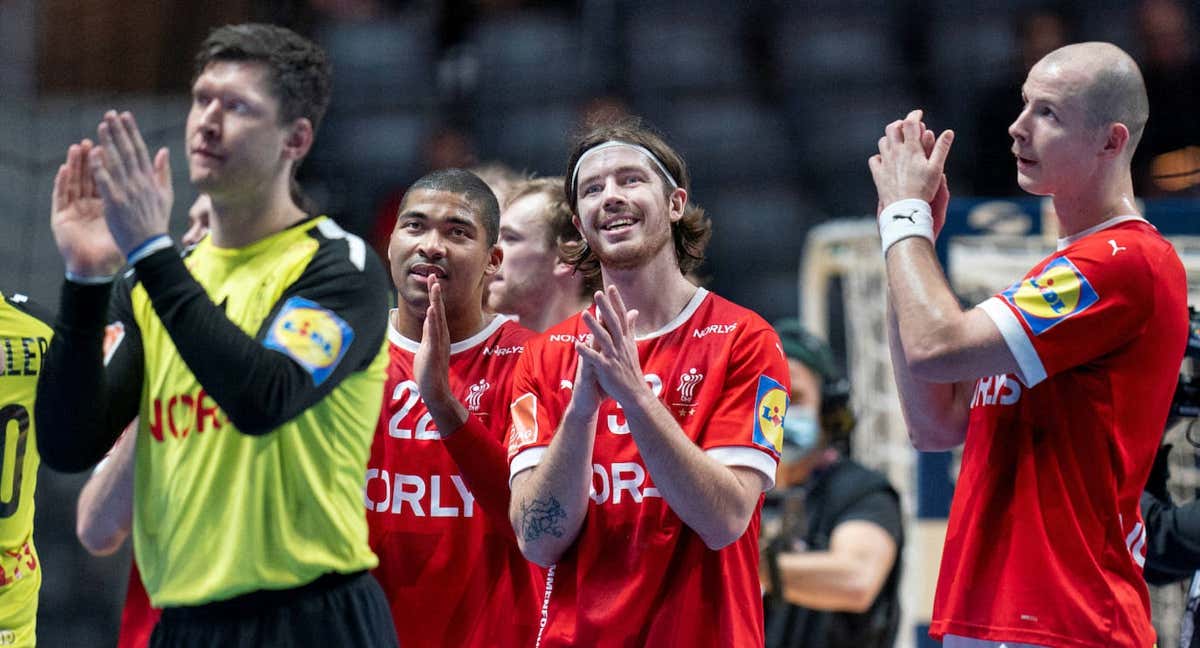 Los jugadores daneses celebran su pase a semifinales del Mundial.