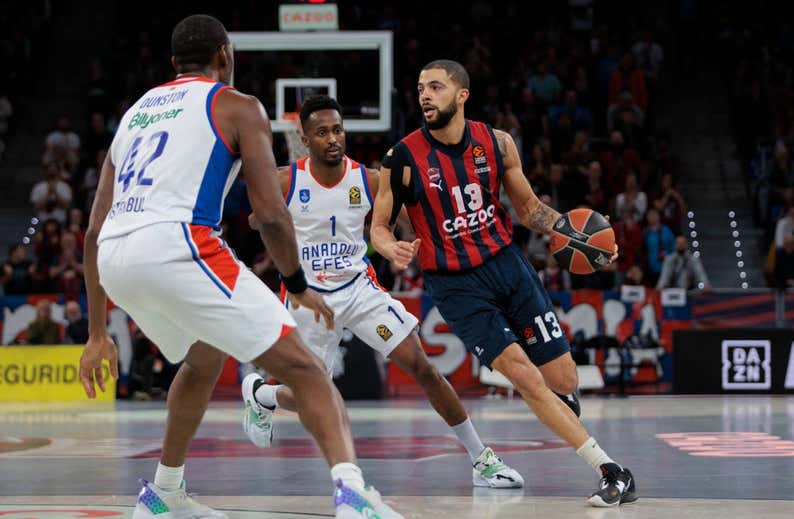 El 'Carácter Baskonia' es este y el ejemplo de 'baloncesto' es su partido ante Anadolu Efes