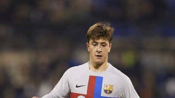 El Barça de los cuatro centrocampistas sin Pablo Torre... pero con Kessie