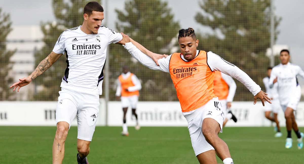 Rafa Marín, en un entrenamiento con el primer equipo./Getty