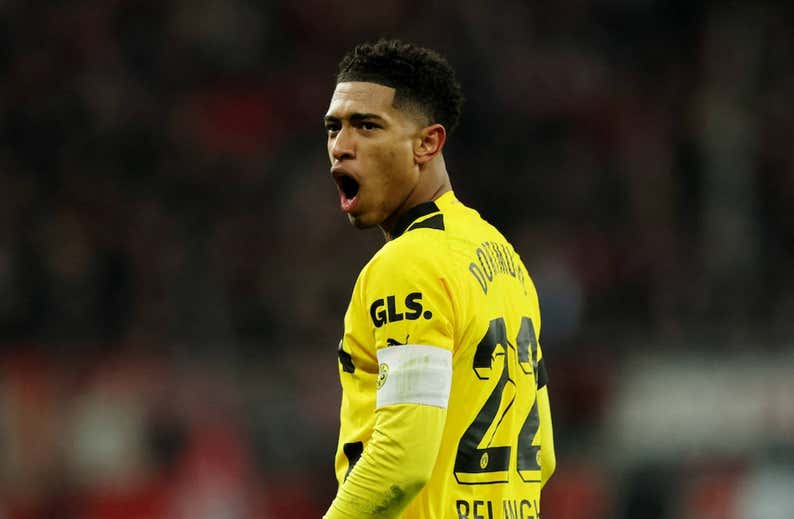 El Dortmund quiere blindar a Bellingham, pero él no piensa renovar