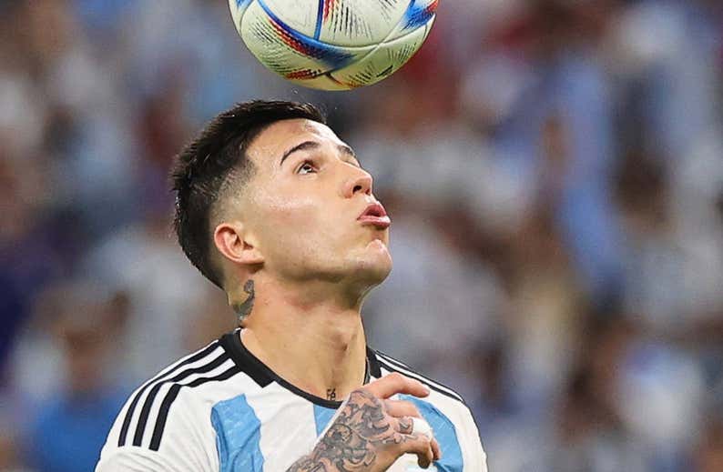 El último clasificado de la Premier ha gastado el doble que LaLiga