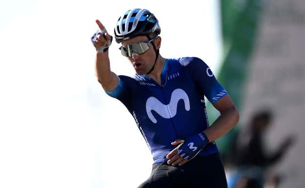 Ruben Guerreiro celebra su victoria en la  etapa reina del Saudi Tour.  @GETTYSPORT / MOVISTAR TEAM