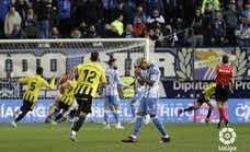El Málaga se asoma de cerca al abismo de la Primera Federación