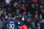 Luís Campos confirma que el PSG está «en conversaciones» para renovar a Lionel Messi