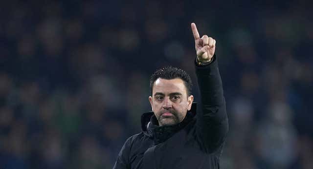 Xavi acaba con los ‘memes’