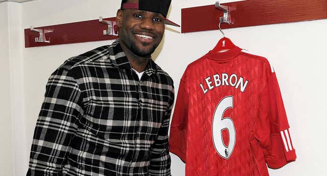 LeBron James, hincha (y dueño) del Liverpool, del Milan… ¿y del Málaga?
