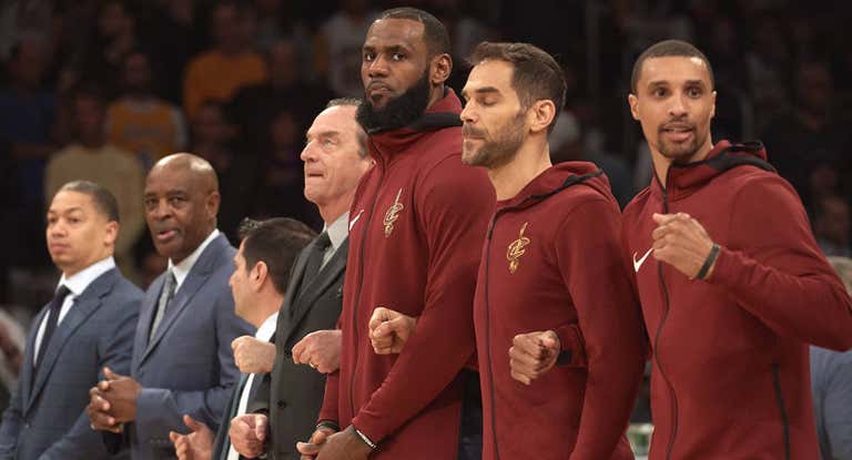LeBron James y José Manuel Calderón en su etapa en los Cavaliers.