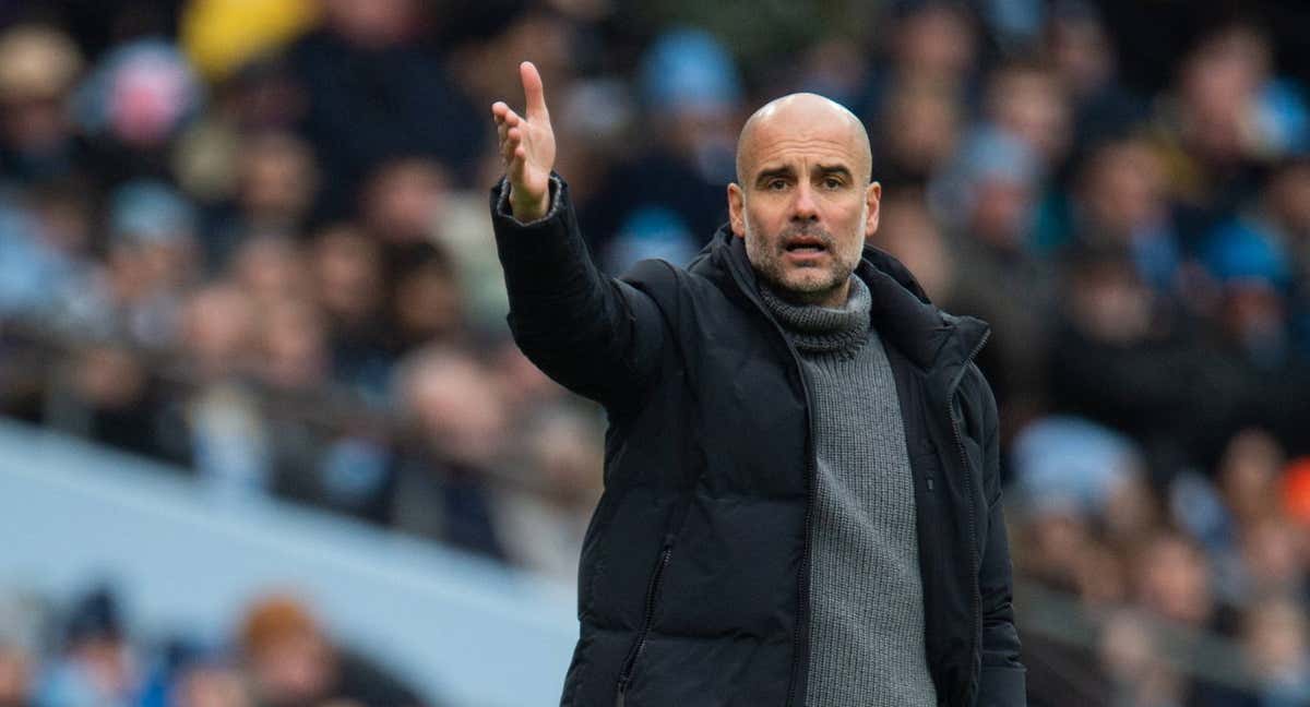 Guardiola durante un partido del Manchester City. /