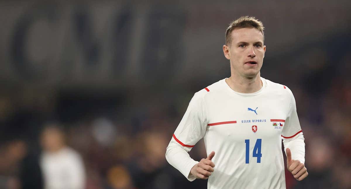 Jakub Jankto durante un partido amistoso entre Gales y República Checa celebrado en 2022.