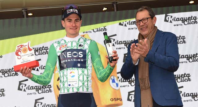 Ni el ‘crash mode’ ni Pogačar pueden con las “buenas sensaciones” de Carlos Rodríguez