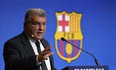 El Barça admite que contrató «un servicio externo» y «lamenta que esto aparezca en el mejor momento deportivo de la temporada»