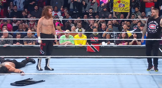Resultados y resumen del WWE Elimination Chamber: Sami Zayn no puede con Roman Reigns