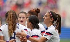 Jugadoras de todo el mundo se alzan junto a las de Canadá: muñequeras, camisetas del revés...
