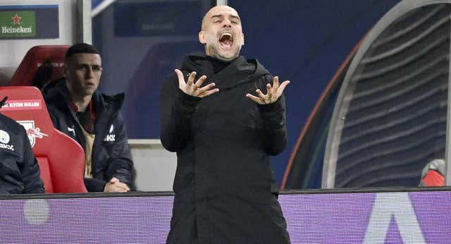 Guardiola se olvida de los cambios en el empate del City y Lukaku se reconcilia con el gol