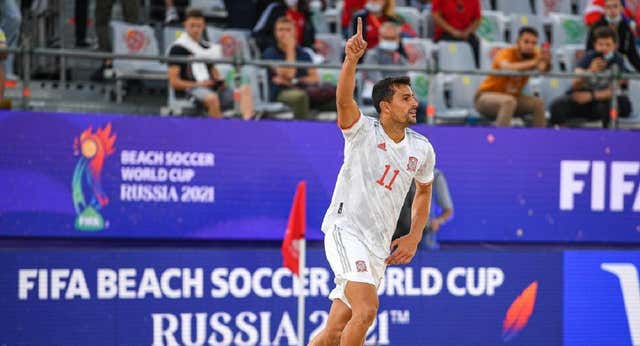 ¿Una Kings League veraniega de fútbol playa? La petición de Chiky Ardil, un aspirante español al Balón de Oro