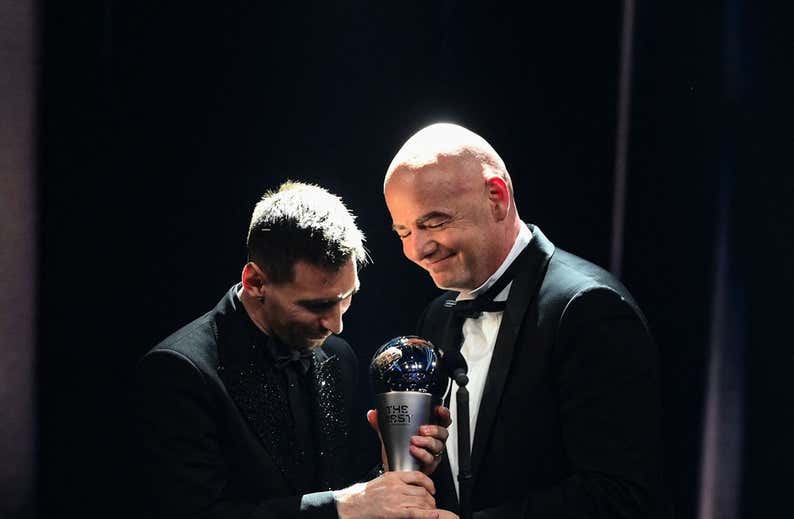 ¿Por qué Messi ha pasado de no estar nominado al Balón de Oro a ganar el The Best?