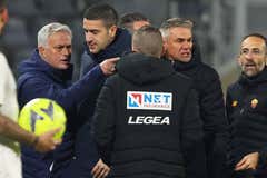 Mourinho estalla contra el cuarto árbitro: «Quiero saber si puedo hacer algo desde el punto de vista legal»
