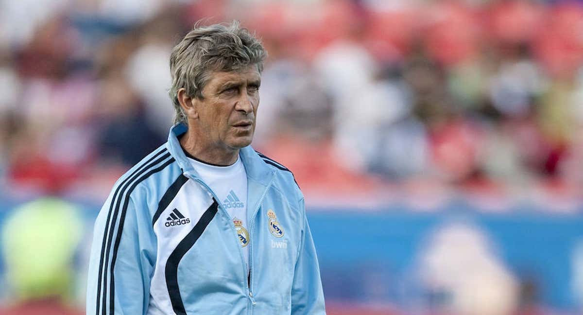 Manuel Pellegrini, durante un entrenamiento con el Real Madrid./Getty