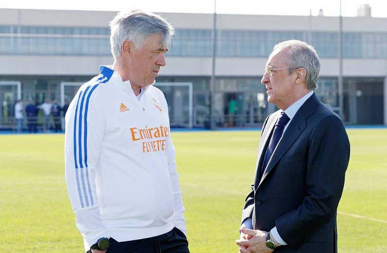 El fichaje de un '9' no es prioritario para el Madrid