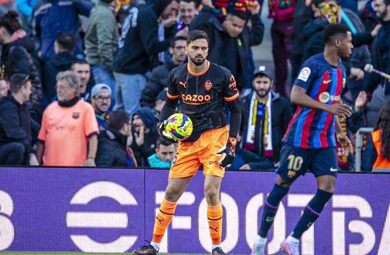 Mamardashvili intimida más que nadie... ¡sin parar un solo penalti!