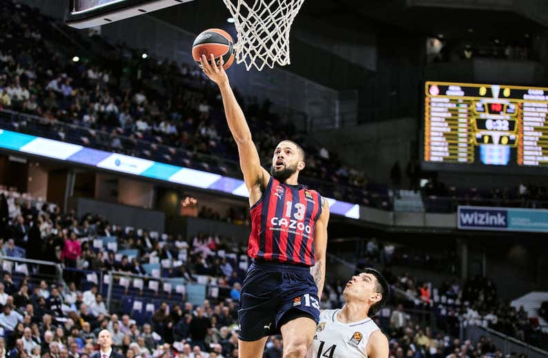 Thompson se abre paso ante el nuevo rol de Howard en Baskonia