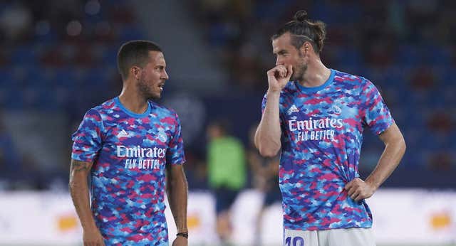 La peor cara de Bale es mejor que este Hazard