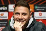 La penúltima de Joaquín sueña ahora con Old Trafford