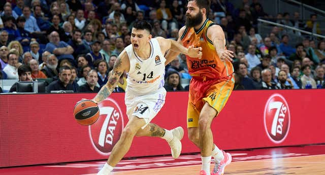 Deck ejerce de líder para superar a Valencia Basket