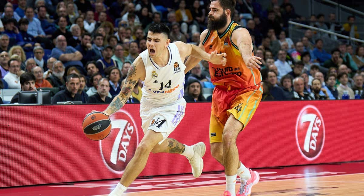 GABRIEL DECK RECIBE LA FALTA PERSONAL DE BOJAN DUBLJEVIC EN UNA TRANSICIÓN OFENSIVA