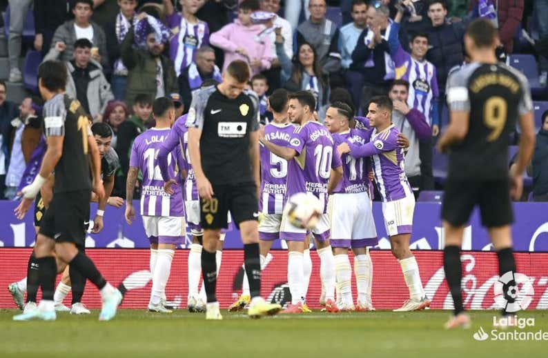 Tete Morente desespera al Valladolid