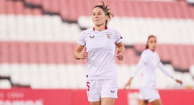 Eva Llamas y su fichaje por el eterno rival: «Luchamos por unas mejores condiciones y que nos cuiden, no me arrepiento«