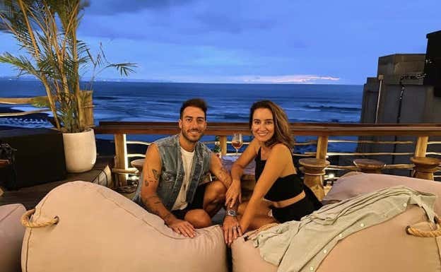 Miguel Palanca junto a su pareja, Marina. IG