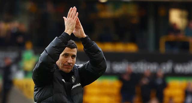 Nueve equipos en cinco puntos y tres entrenadores españoles en la verdadera Premier League