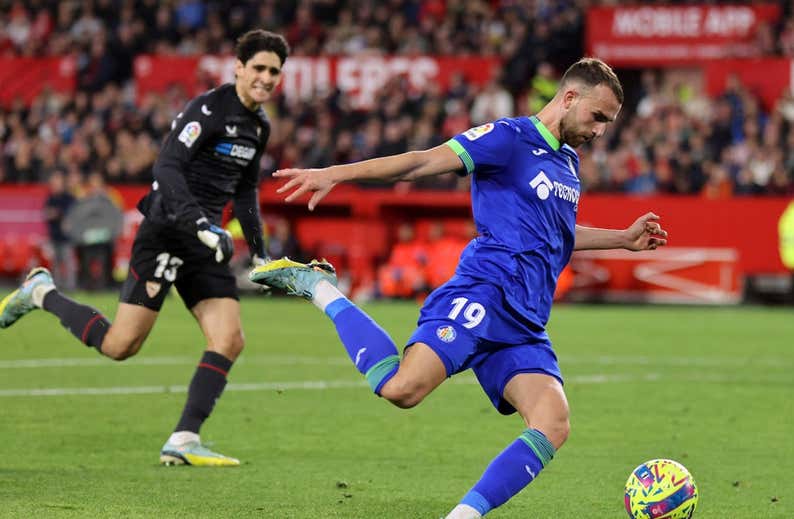 Munir y Unal sacan al Getafe del descenso y vuelven a amargar al Sevilla