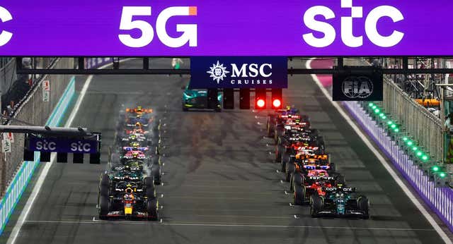 ¿Por qué la FIA sancionó por partida doble a Fernando Alonso y luego dio marcha atrás?