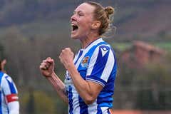 Locura en Zubieta con once goles y récord en la Liga F