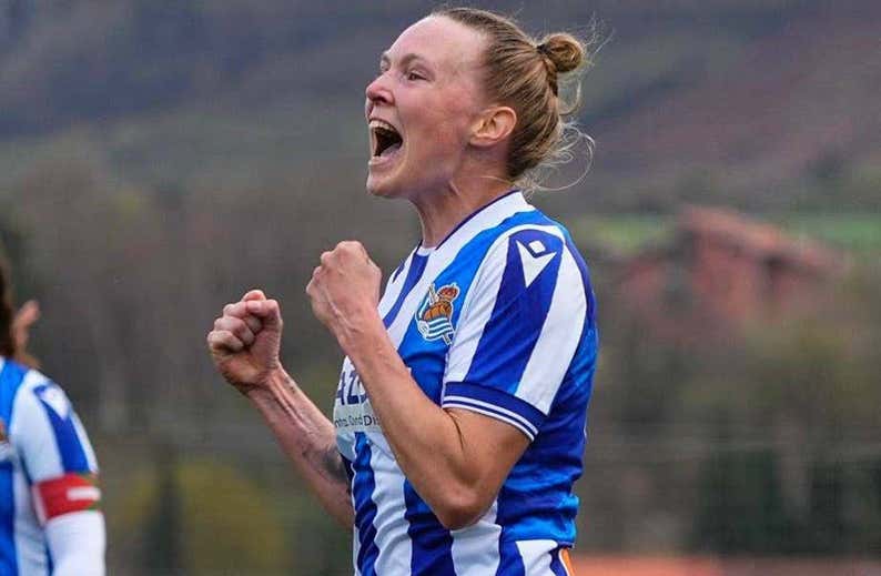 Locura en Zubieta con once goles y récord en la Liga F