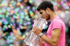 Alcaraz se doctora en Indian Wells y recupera el número uno