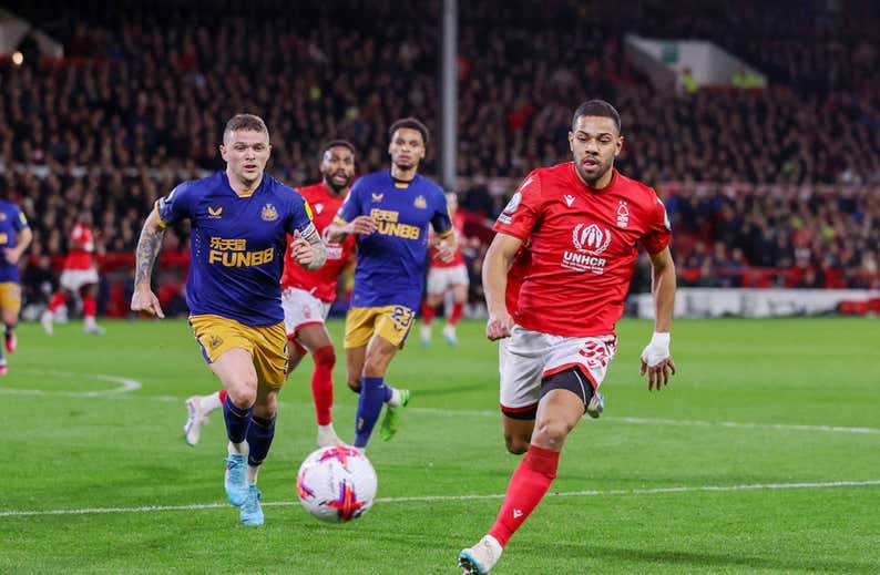 El Nottingham no piensa quedarse con Lodi